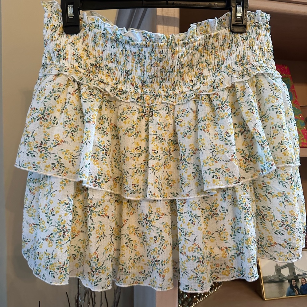 Floral tiered mini skirt in XL NWT
